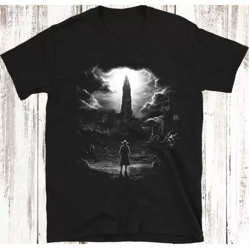 Begib dich auf eine Reise nach End-World mit unserem exklusiven T-Shirt, das den Revolvermann Roland Deschain aus der Dark Tower-Serie zeigt. Zolle Stephen Kings epischer literarischer Tradition Tribut, wo Kunst auf Vorstellungskraft trifft und Komfort mi