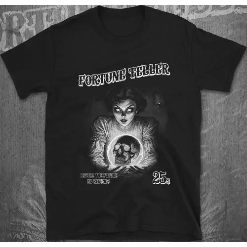 Wahrsagerin – Enthülle die Zukunft T-Shirt
