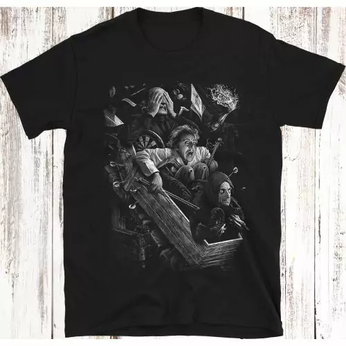 Feiere die zeitlose Komik von Young Frankenstein (1974) mit unserem exklusiven T-Shirt, das ikonische Charaktere zeigt und Vintage-Ästhetik mit komödiantischem Können verbindet, für einen einzigartigen und bequemen Stil; werde Teil der Fan-Community und s
